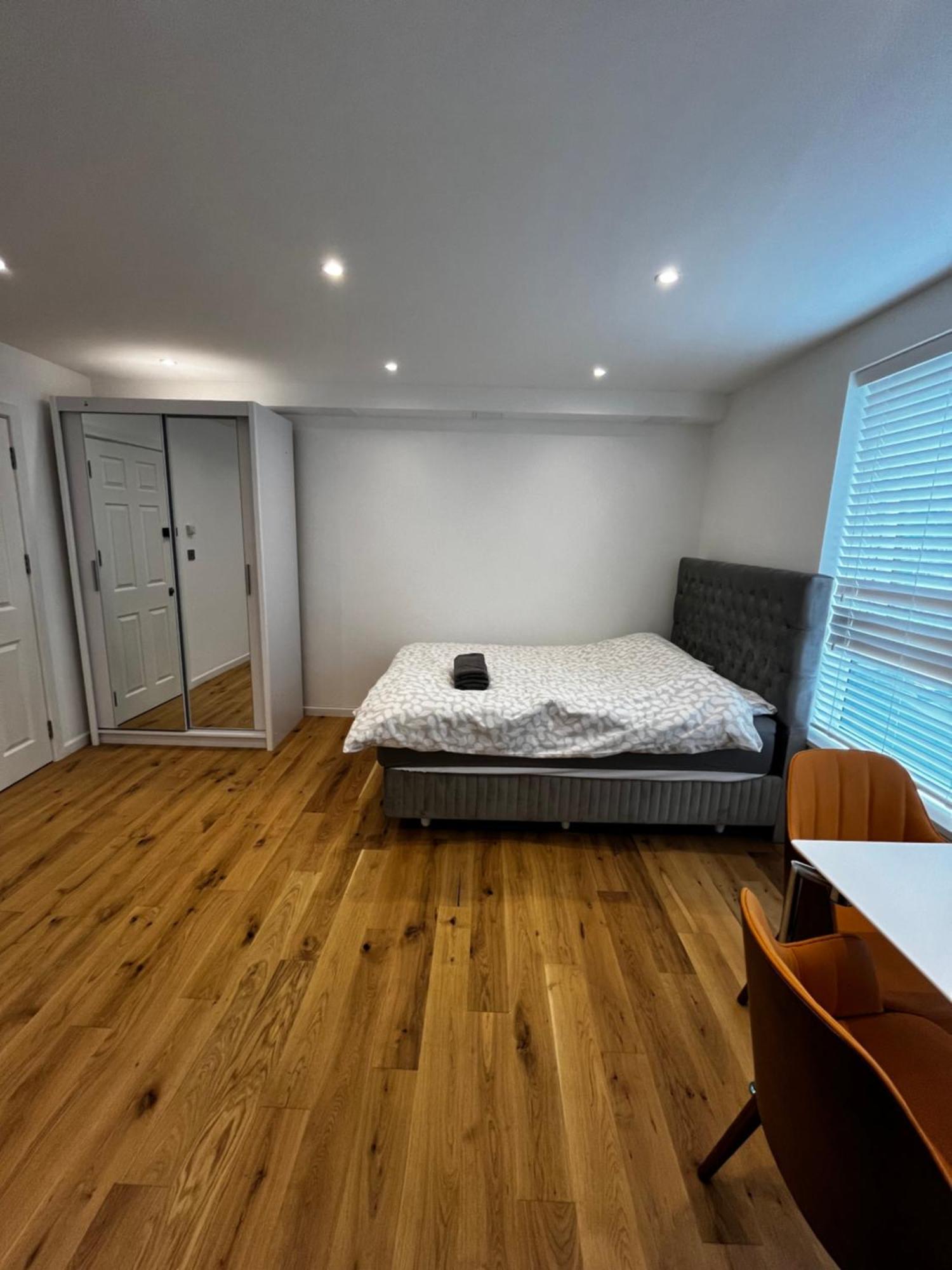 Keysan House 1 * Londra